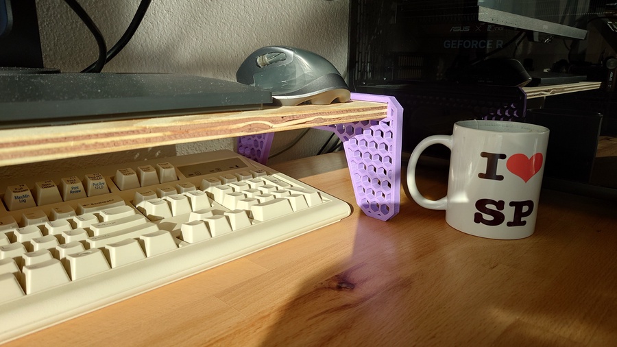 3d printed monitor stand close